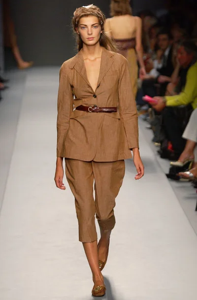 Look 49